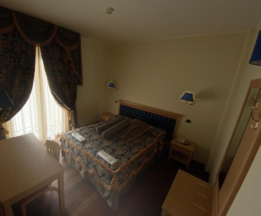 Hotel Concorde Sant'Egidio alla Vibrata Dış mekan fotoğraf
